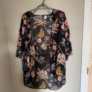Women’s floral kimono